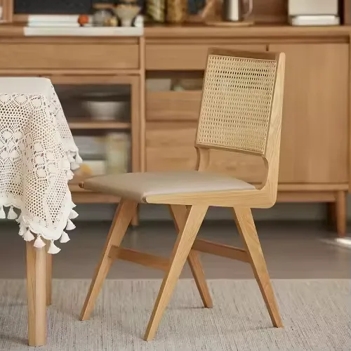 JP Nordic Classic Modern Solid Wood Chair for