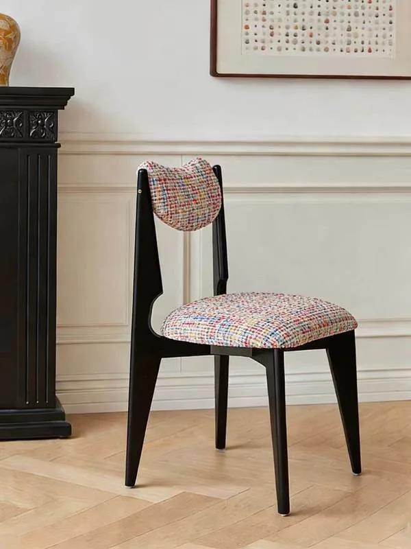 JP High-Quality Dining Chair Solid Wood Frame photo 2