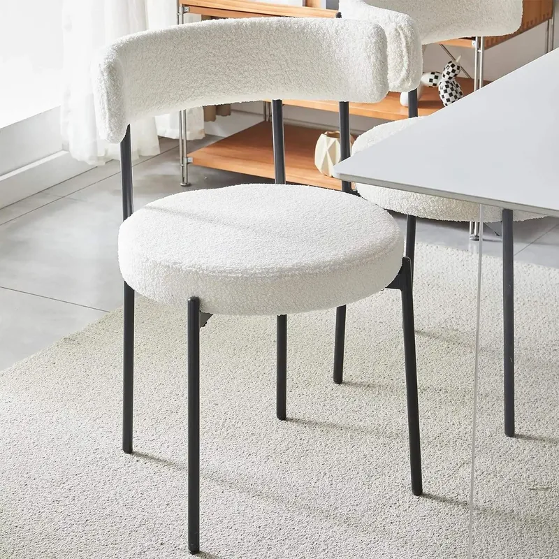 JP Teddy Fleece Round Cushion Dining Room