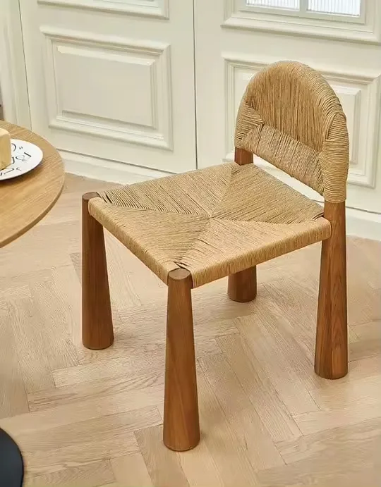 JP Nordic Modern Simple Solid Wood Dining Chair photo 3