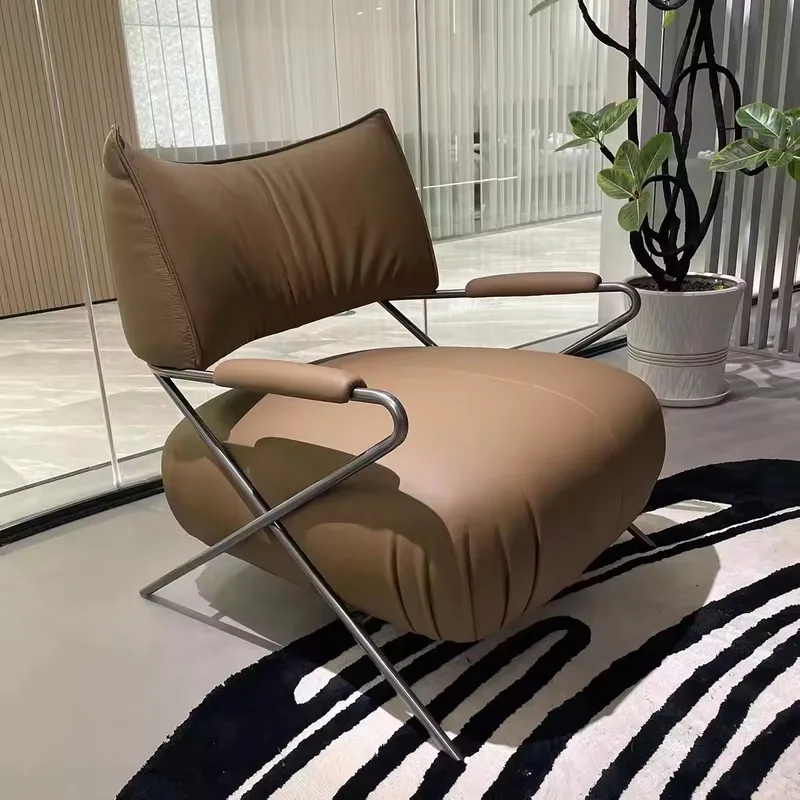 JP Modern Lounge Chair - Metal Frame
