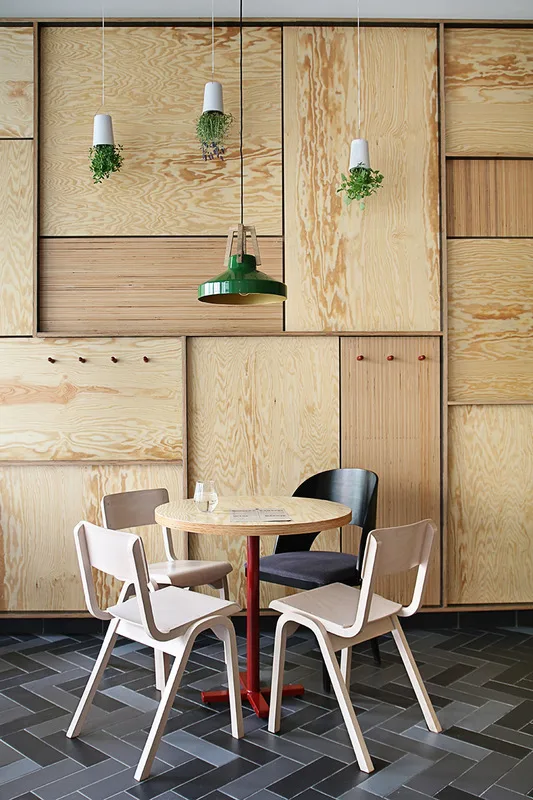 JP Factory Restaurant Tables and Chairs and photo 3